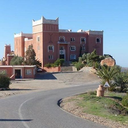 Hotel Kerdous 泰夫劳特 外观 照片