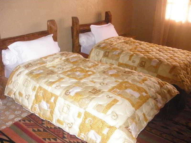 Hotel Kerdous 泰夫劳特 外观 照片
